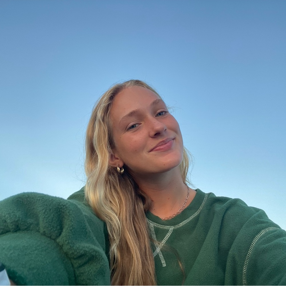 Meet your Posher, Esther